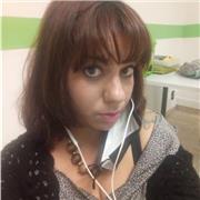 Laureata in conservazione dei beni culturali con 15 anni di esperienza nel doposcuola, homescooling, dsa e bes